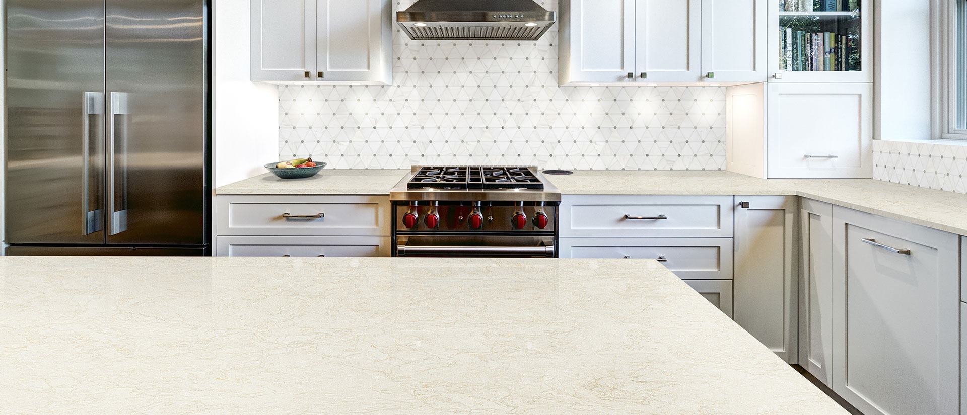 Travataj quartz slab