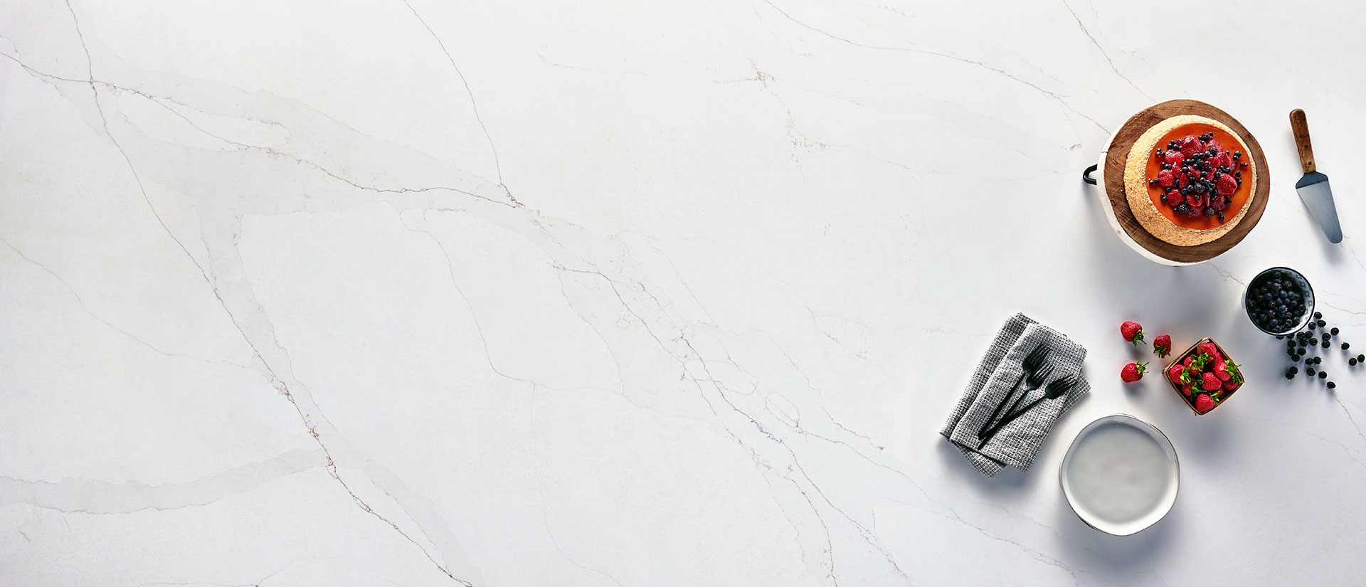 Calacatta Abezzo quartz slab