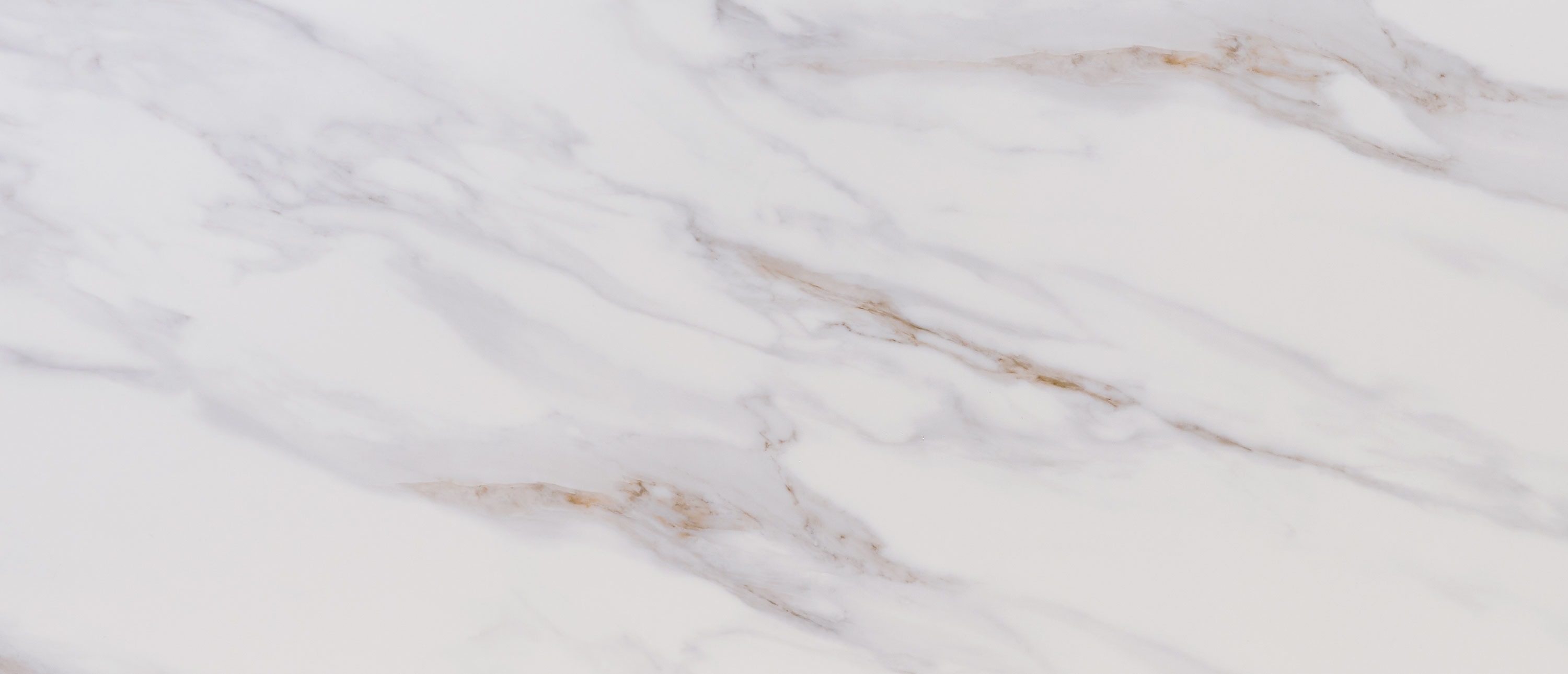 Calacatta Castana quartz slab