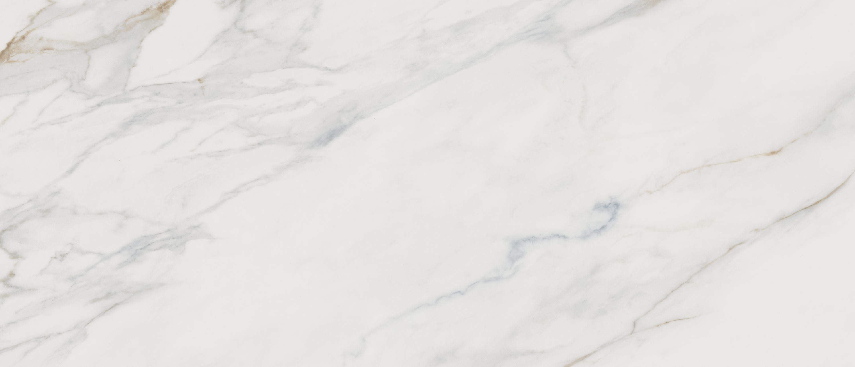 Calacatta Lapiza quartz slab