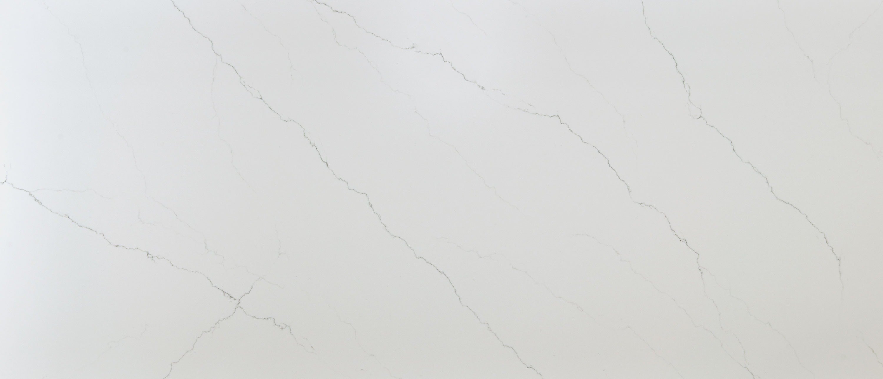 Calacatta Miraggio quartz slab